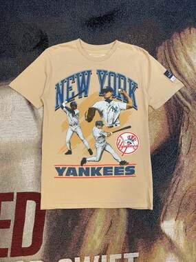 Mitchell & Ness New York Yankees Graphic Print T-Shirt